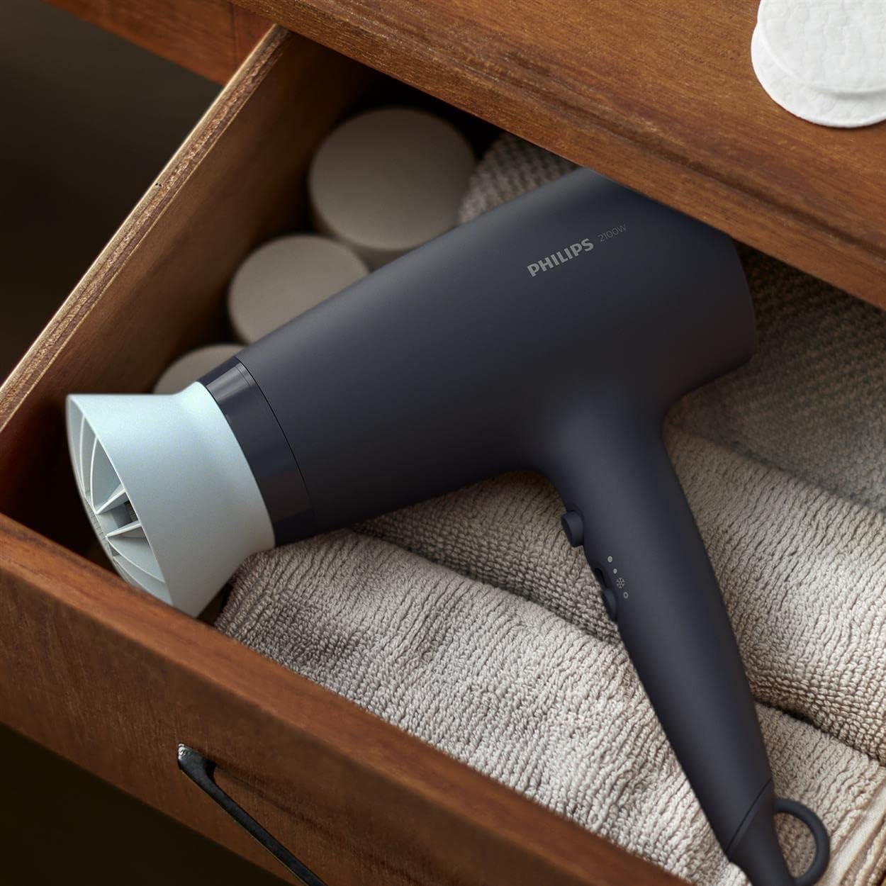 Philips Hair Dryer Series 3000 BHD360/20 with Ionization Technology for Frizz-Free Hair