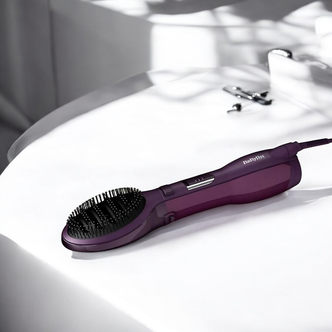 Babyliss AS115S Hot Air Styler – A sleek design for hair styling.