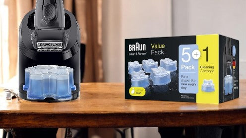 Braun Clean & Renew Refill Cartridges CCR 5+1 pack for electric shavers.